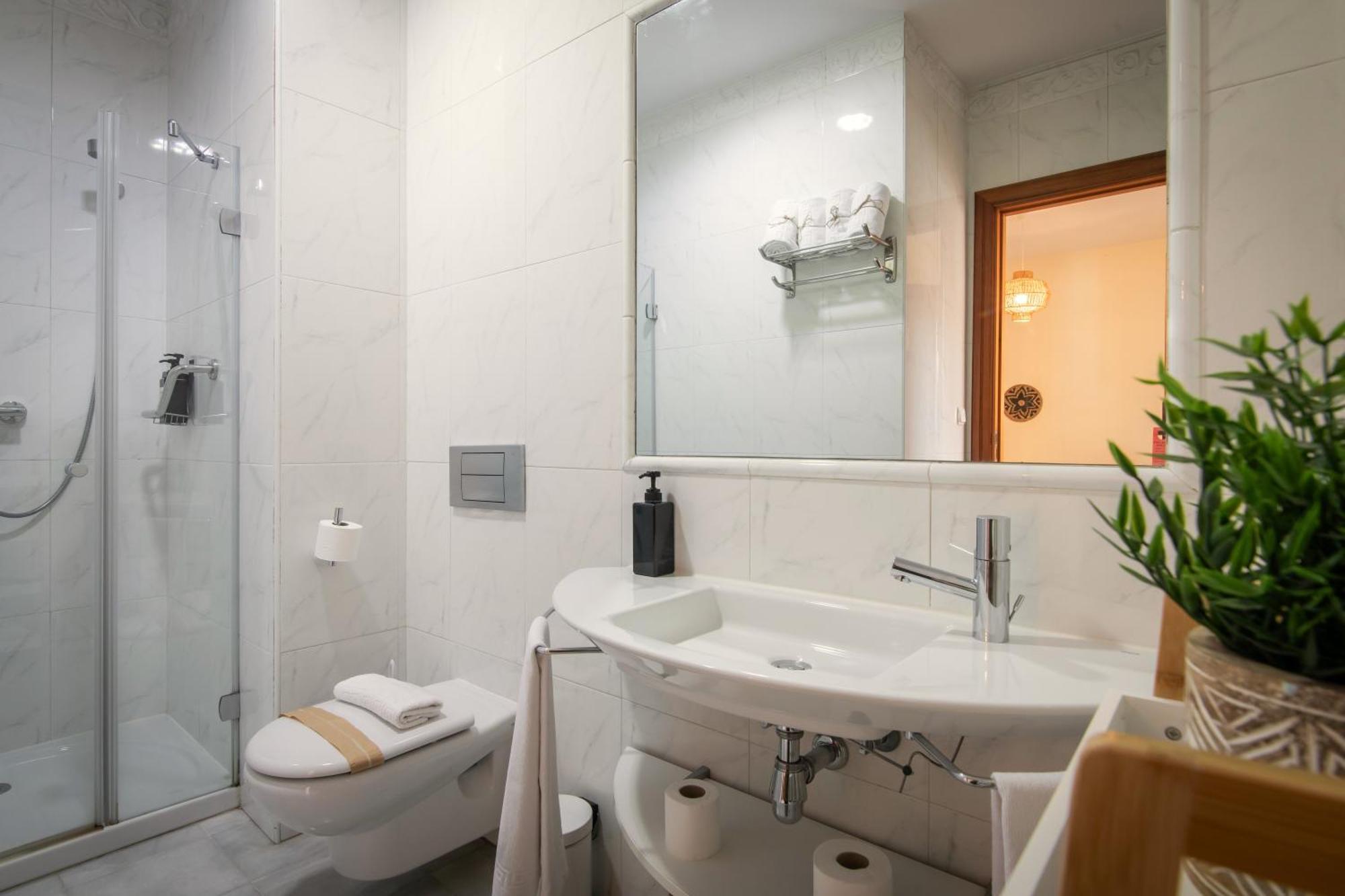 Apartamentos Vita Center Granada Ngoại thất bức ảnh