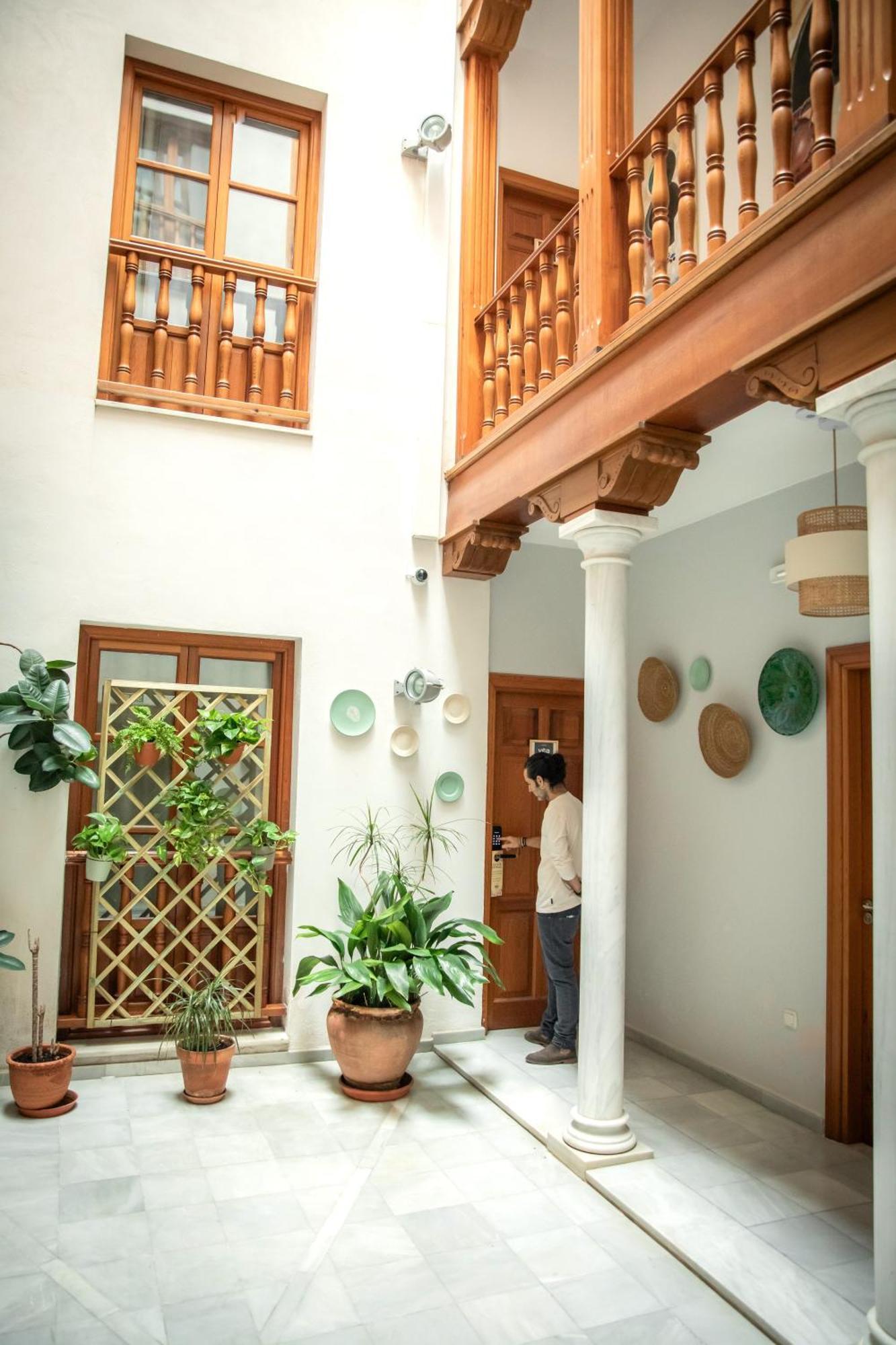 Apartamentos Vita Center Granada Ngoại thất bức ảnh